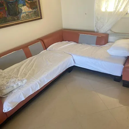 Panoramik Me Pamje Na Deti Lungomare Appartement