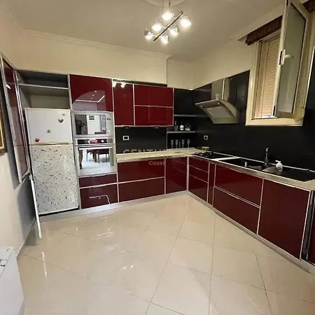 Beautiful Beachfront With Sea View Balcony Apartman Vlora