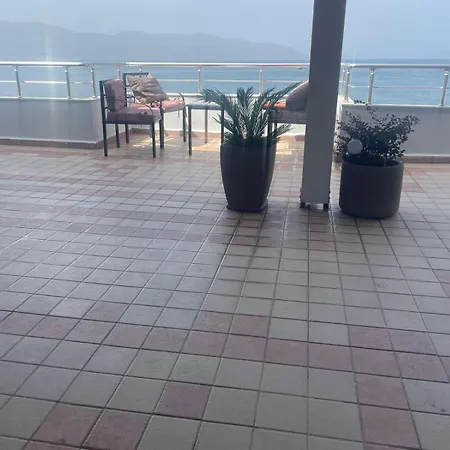 Panoramik Me Pamje Na Deti Lungomare Appartement *