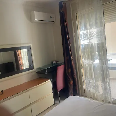 Appartement Panoramik Me Pamje Na Deti Lungomare